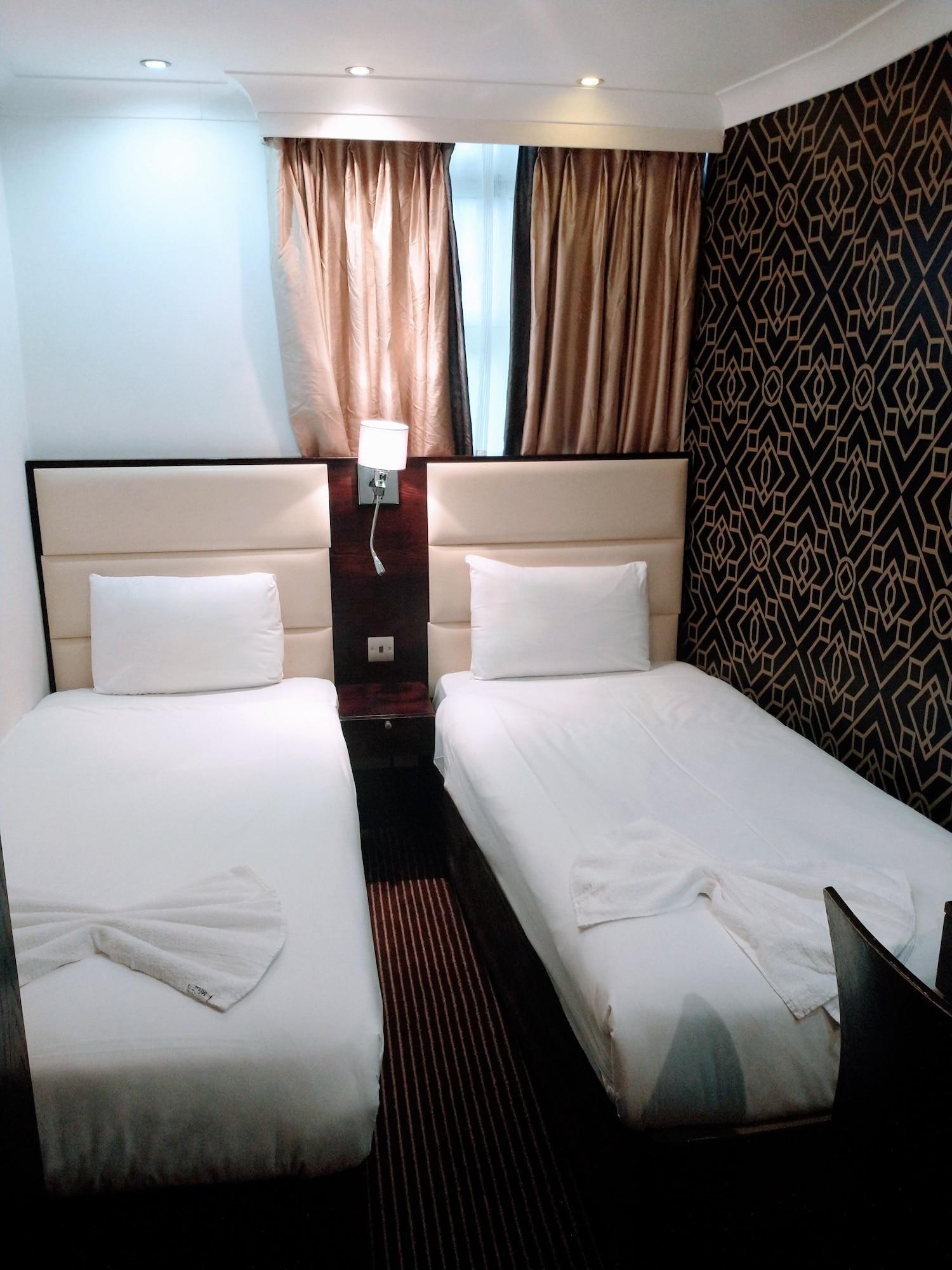 Edward Paddington 3* London