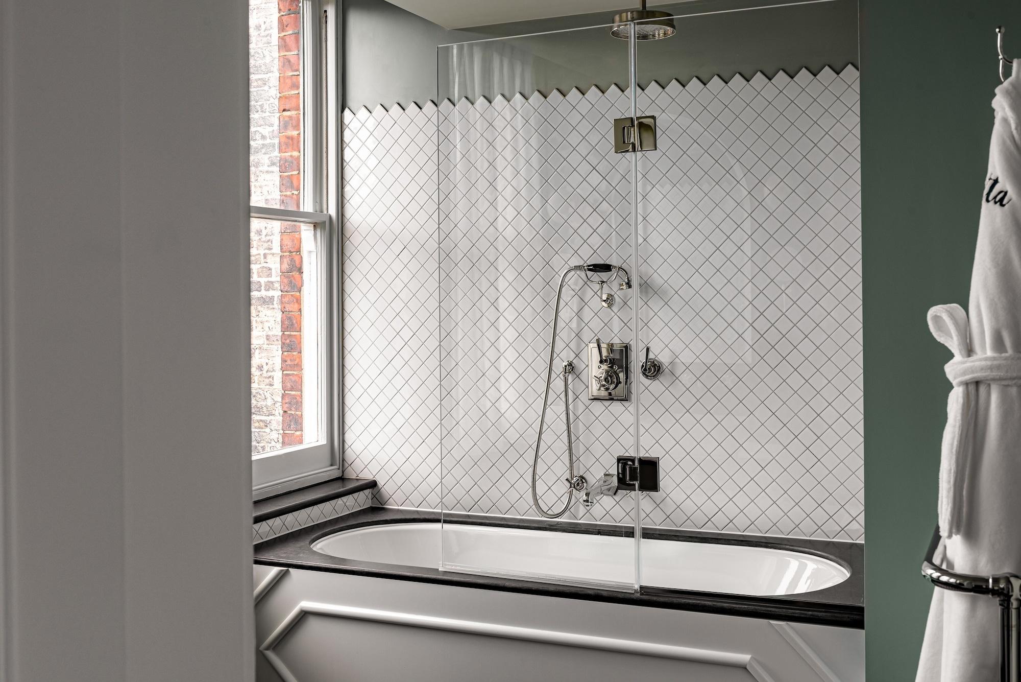 Hotel Henrietta Experimental London