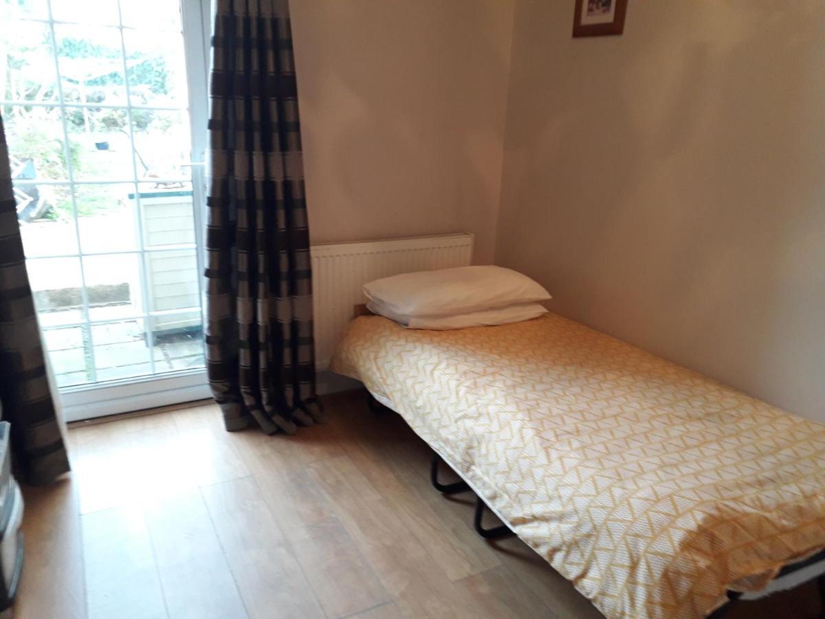 Holiday home 3 Bedroom House Ealing London