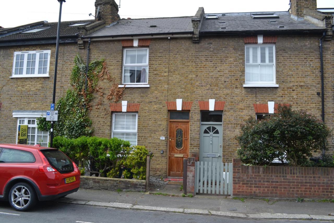 3 Bedroom House Ealing London