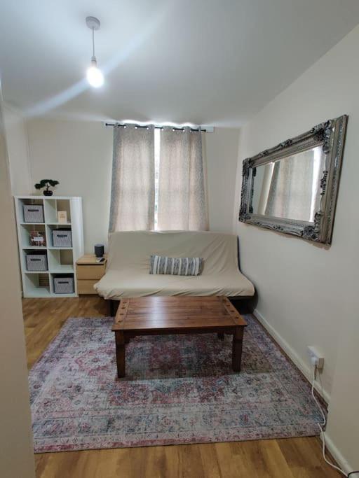 Simply Shoreditch 1 Bed Space London