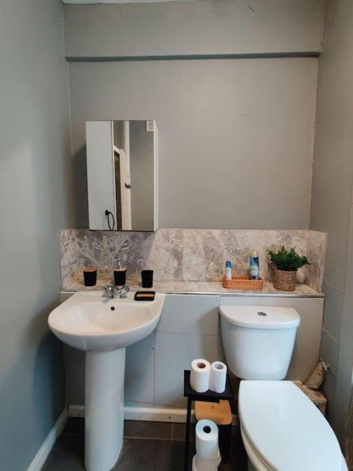 Simply Shoreditch 1 Bed Space Apartment *