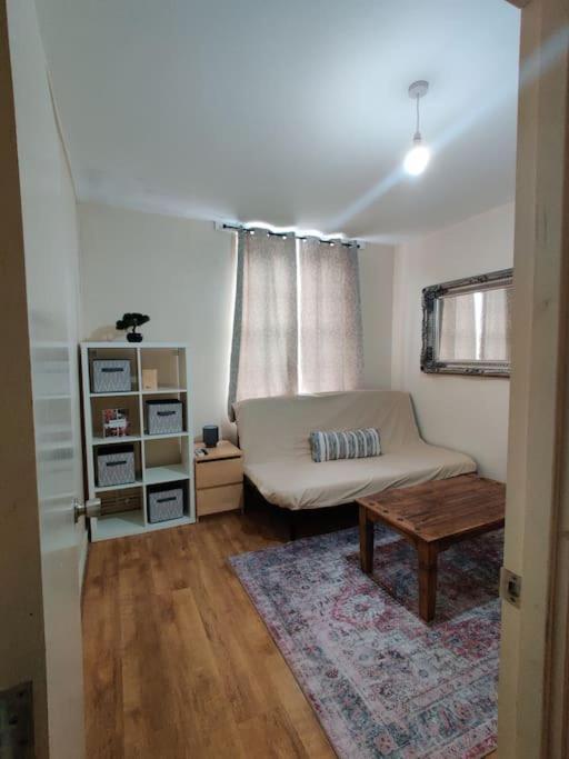 Simply Shoreditch 1 Bed Space