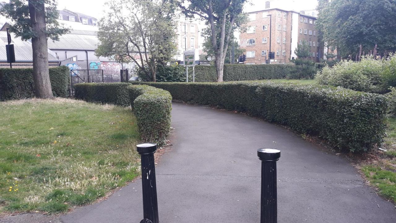 Apartment Flat 11, Soane Court London