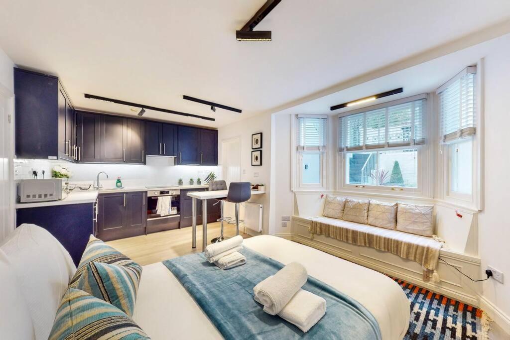 Beautiful Studio In North Madia Vale Apartment London