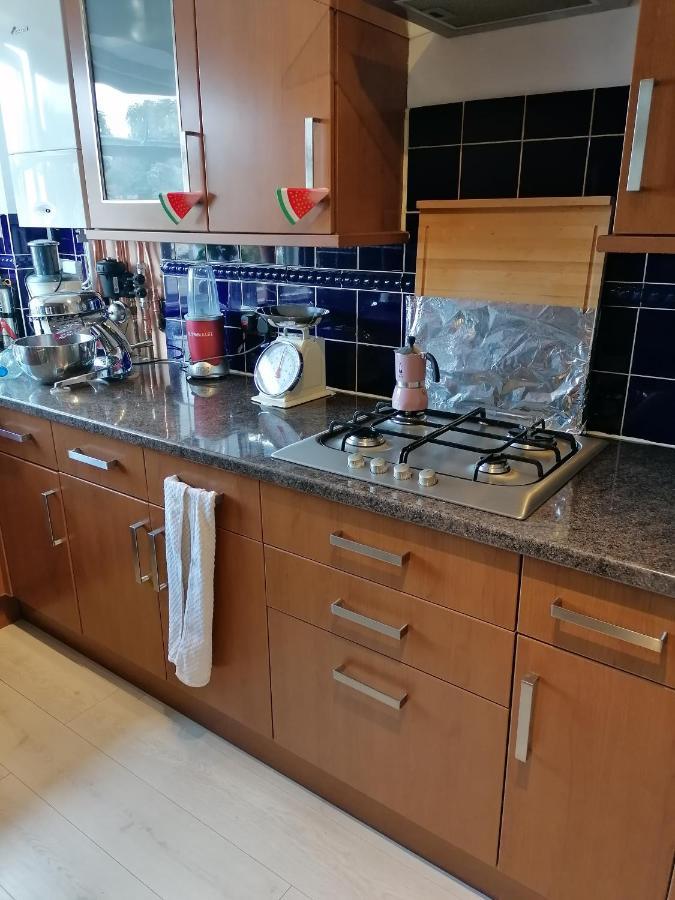 Beautiful Double Bedroom In Shared Flat Near Olympic Park In Stratford