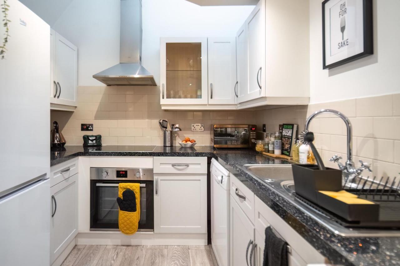Apartment Funky Trendy 3 Bed 3 Bath With Patio In Dalston London