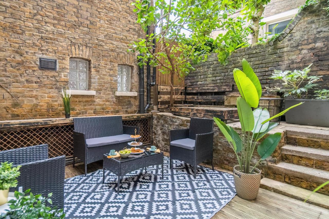 Funky Trendy 3 Bed 3 Bath With Patio In Dalston Apartment