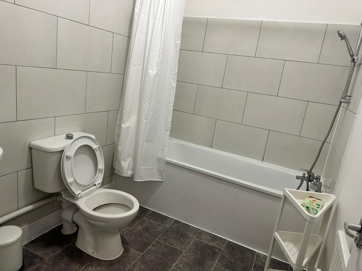 3 Bedroom House With Garden In Tottenham Ferienhaus London