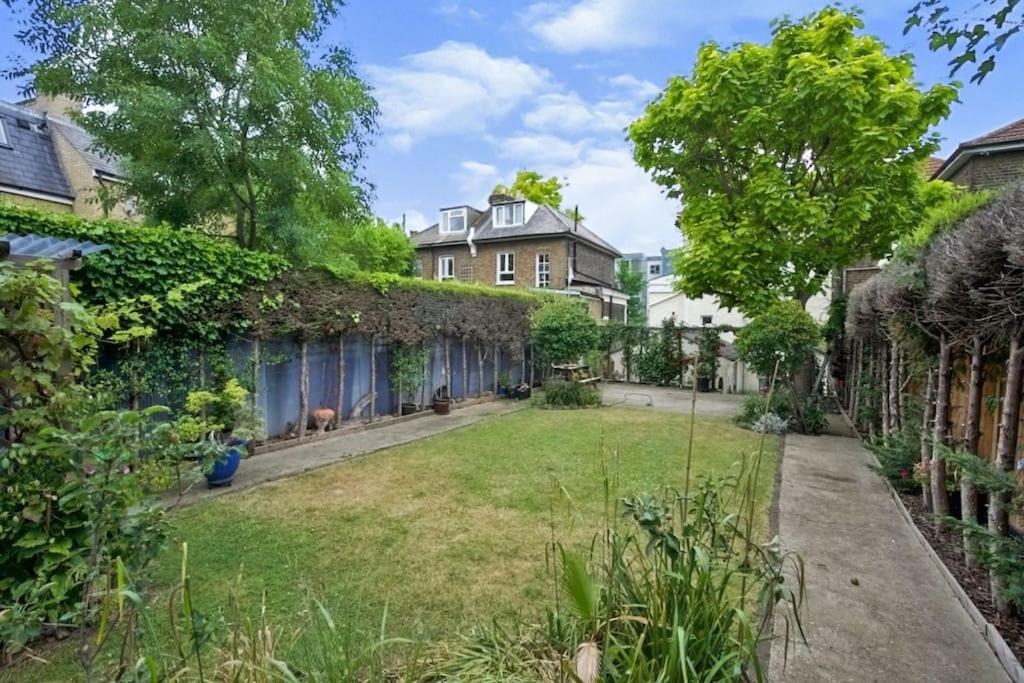 Elegant Flat In A Fantastic Area Holiday home