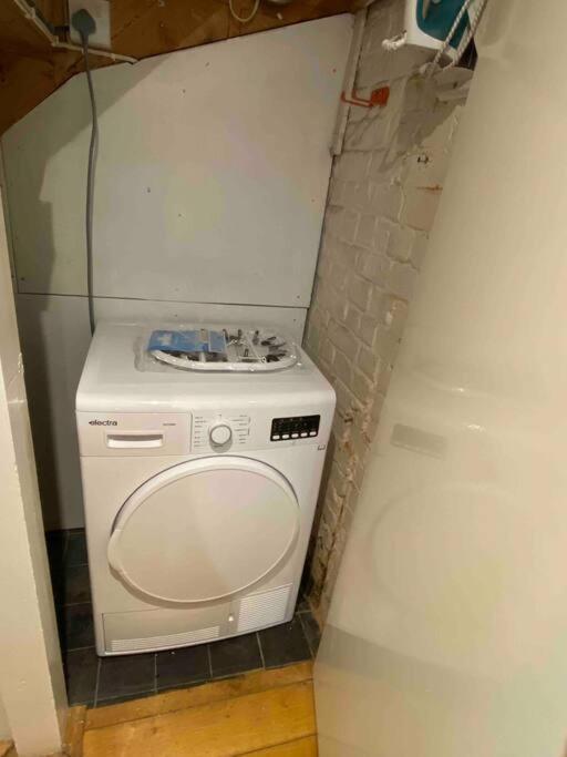Elegant Flat In A Fantastic Area Holiday home *