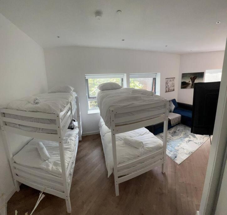 Cozy Studio In Dp118 Londres