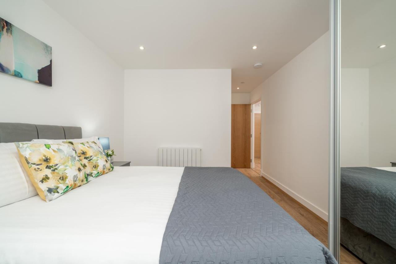 Apartment Skyvillion: Riverside With Views *