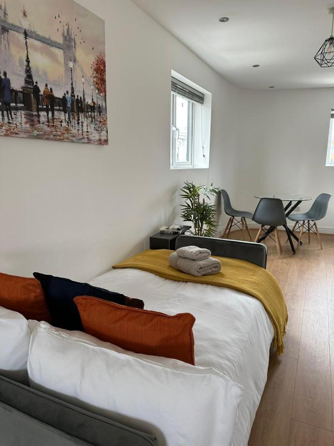Apartment Stunning Roof Terrace Flat London
