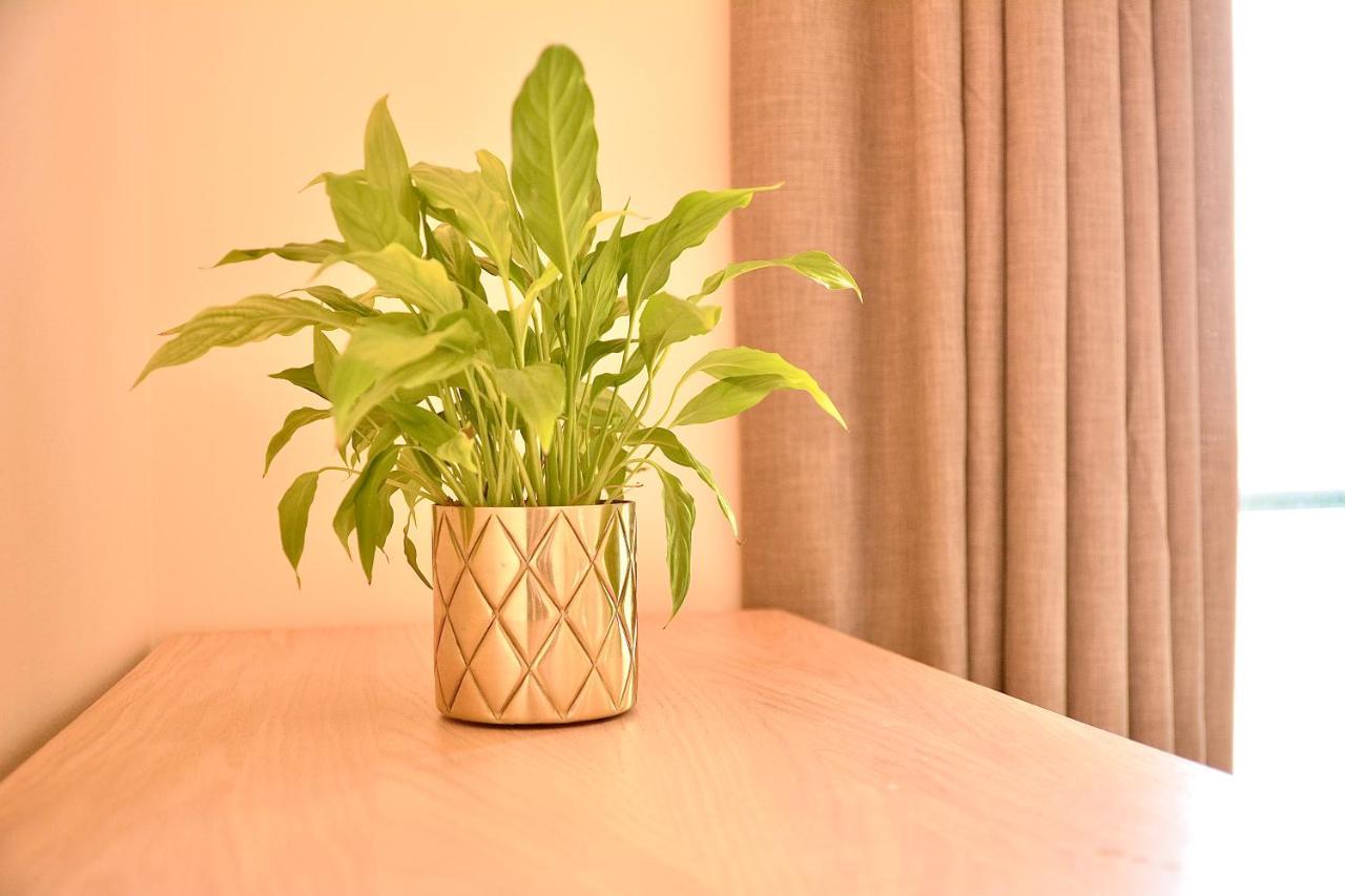 Fairmont Avenue E14 9pq Apartment *