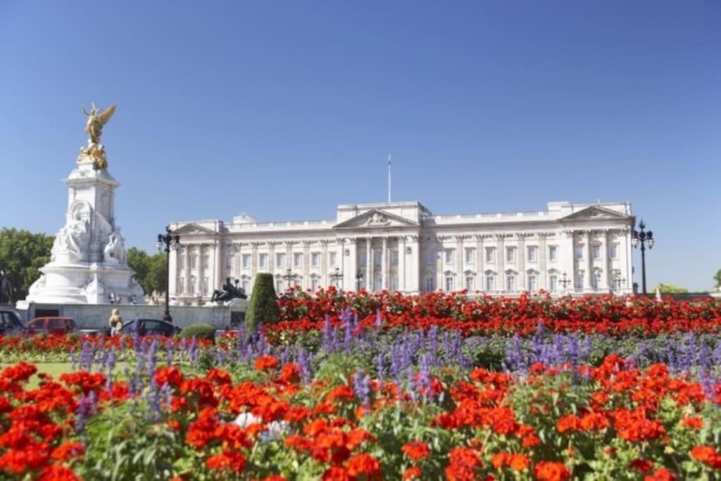 Beautiful Kensington 3 Minutes Walk To Earl's Court Station *