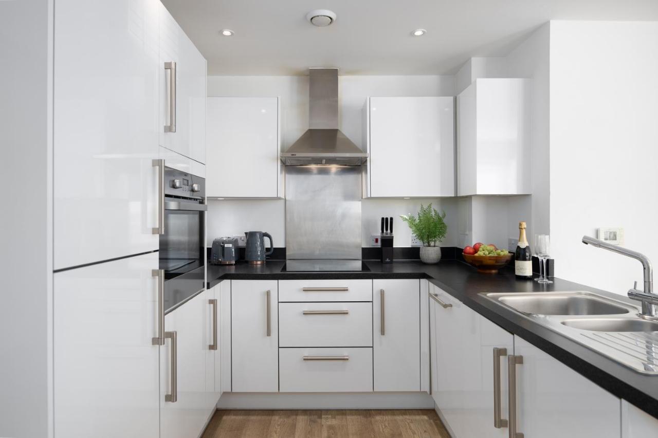 Contemporary 2-bedroom Apartment