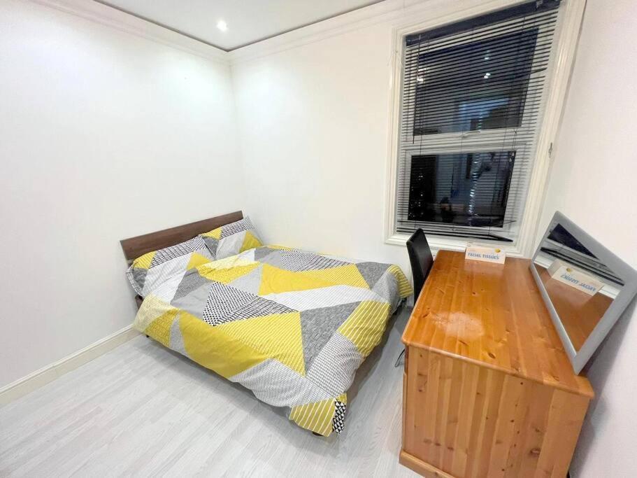 Apartment 2-bedroom In Tooting *