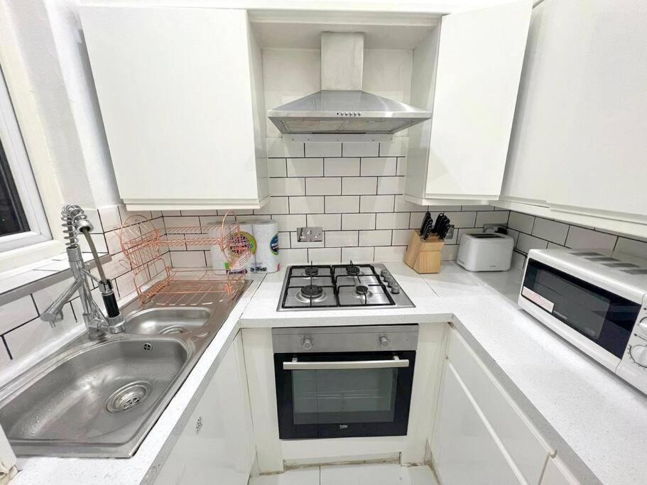 Apartment 2-bedroom In Tooting