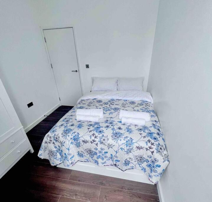 Apartamento Flat 3, 417 Fulham, 2 Bedroom, 1 Bathroom Flat