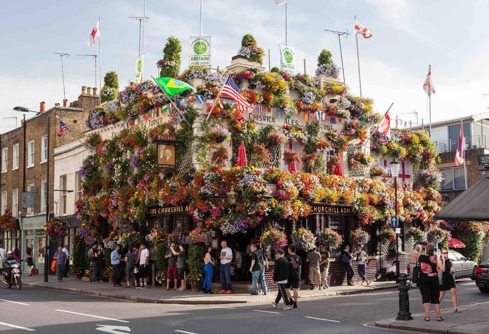 Charming In Notting Hill * Londres