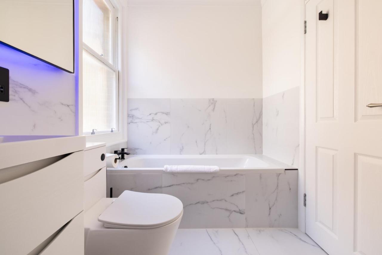 The Streatham Hill Wonder - Spacious 4bdr House With Garden And Terrace Apartment *