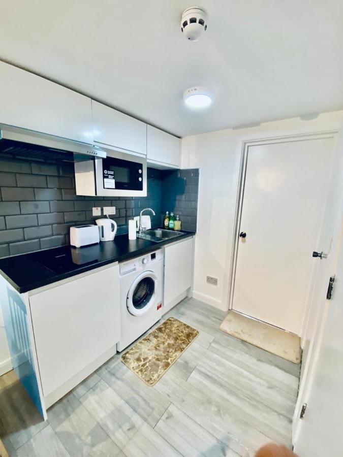 One Bed Flat Near Wembley Stadium Apartment London