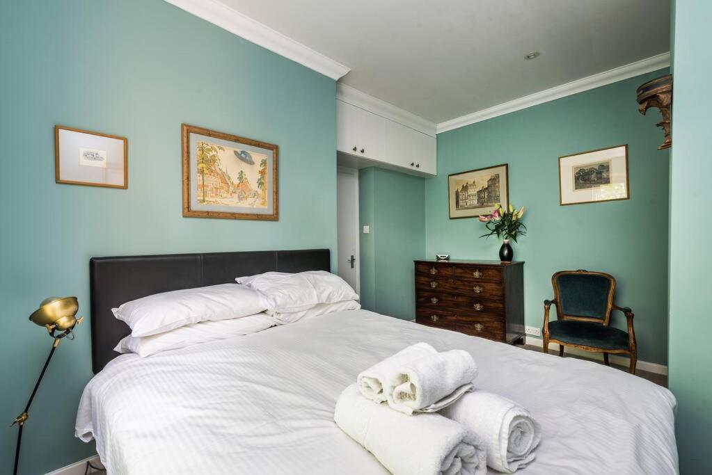 Modern 2-bed Flat Near Tube In Vibrant Brixton Apartment *