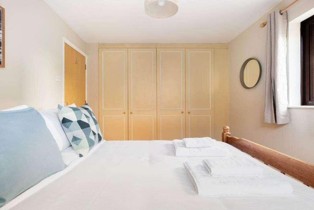 Apartment Wapping - Tobacco Docks - Modern Flat London
