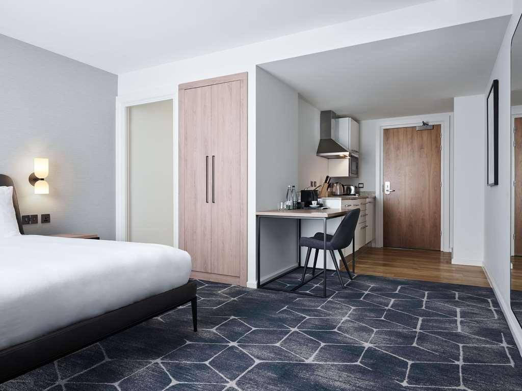 Stratford House London