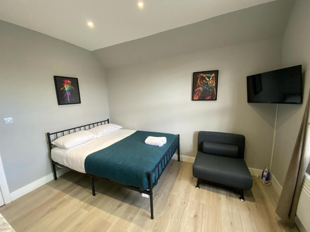 Apartment Holloway Suites - Next To Emirates Stadium - Private Bathroom - Shared Kitchen