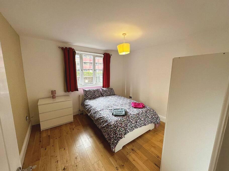 Apartment 1 Bed Flat Near