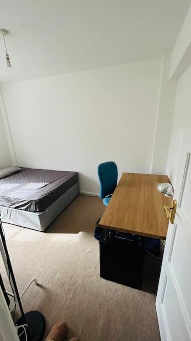 Traditional 3 Bed Flat In Highgate London