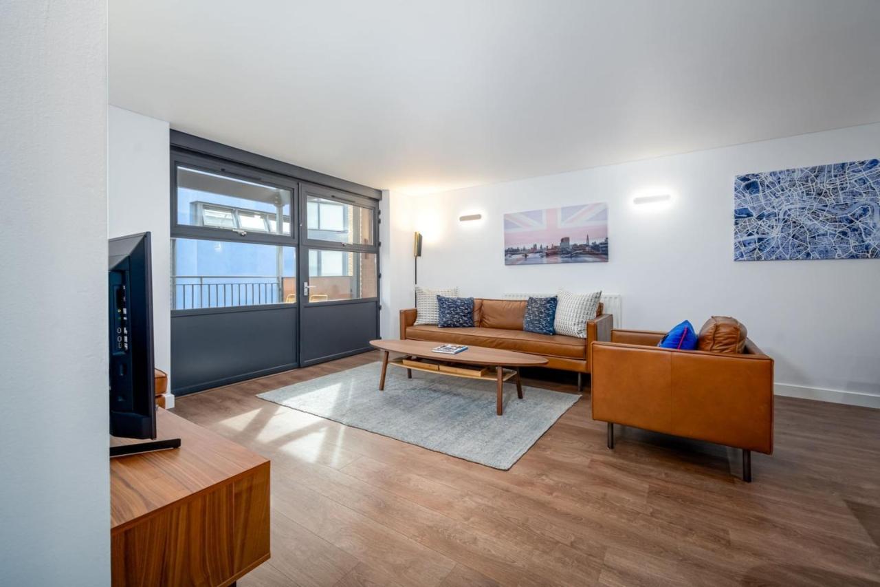 Apartment Modern & Spacious 2 Bedroom In London