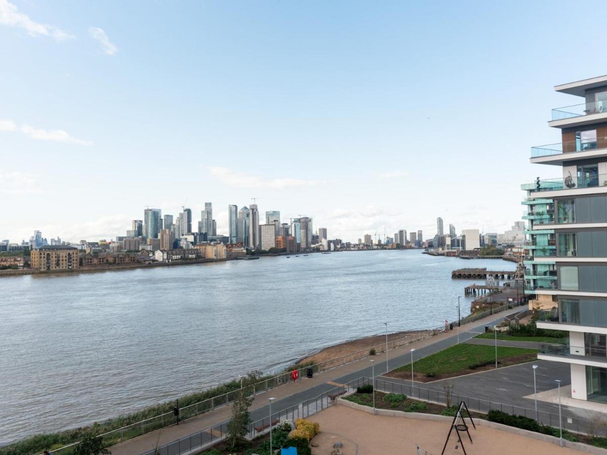 Pass The Keys Breathtaking 2 Bed 2 Bath Greenwich Riverside Flat * London
