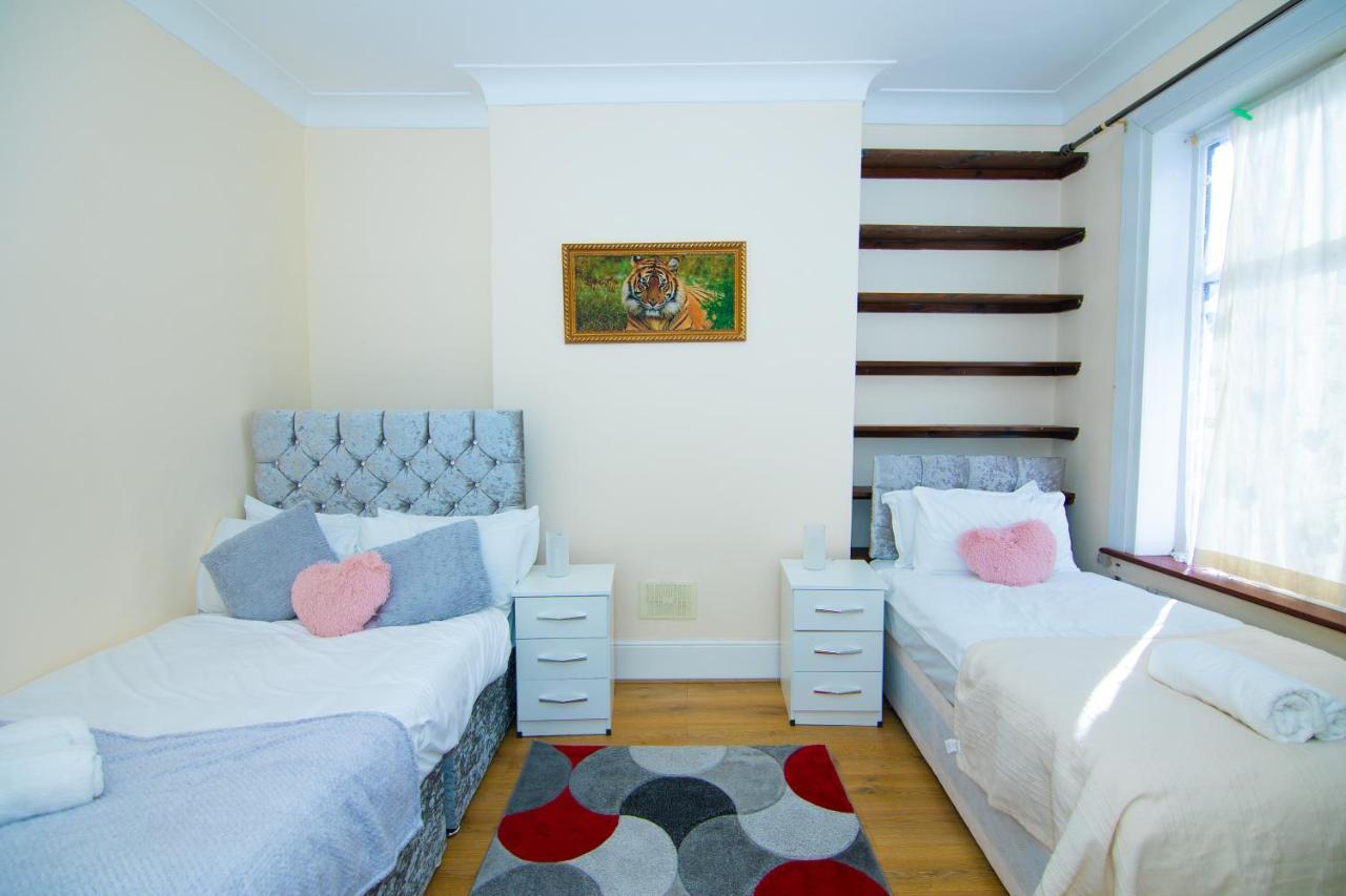 Bed & Breakfast Victorian Woods