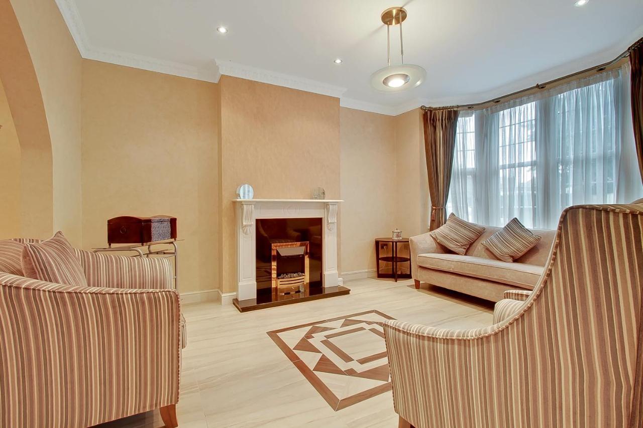 Noel Oasis : Retreat Holiday home