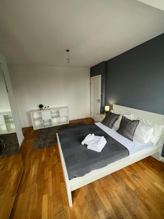 Stunning House 15 Min From Wembley Arena Casa de hóspedes Londres