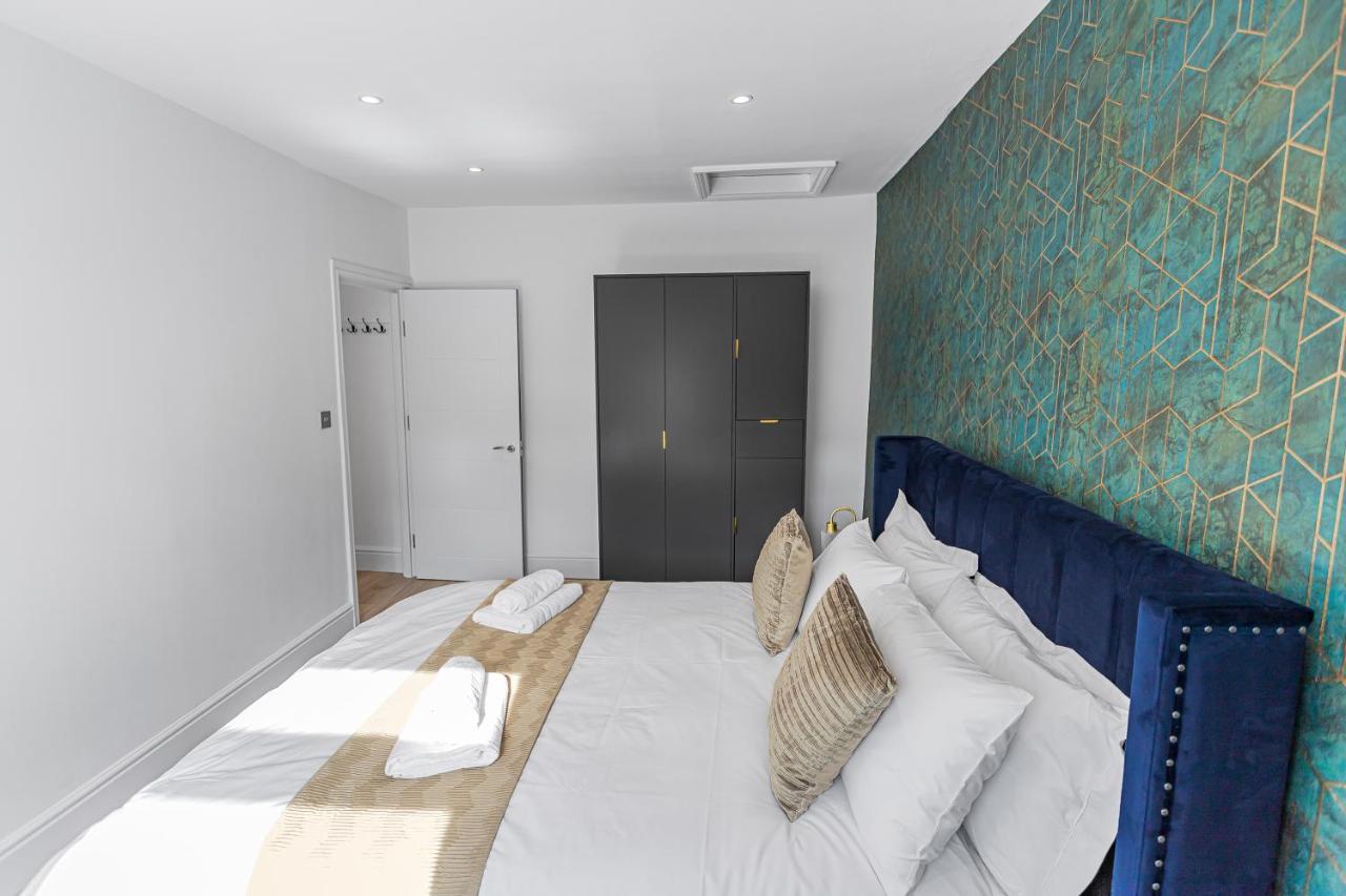 Modern 3 And 2 Bedroom In Maida Vale Apartment London