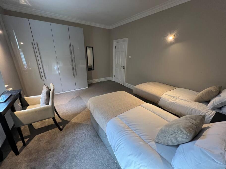 Apartment Star Warwick Mansions 3-bed Haven