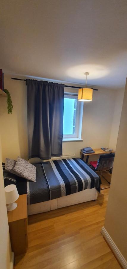 Double Room&private Bath Near The Square Mile