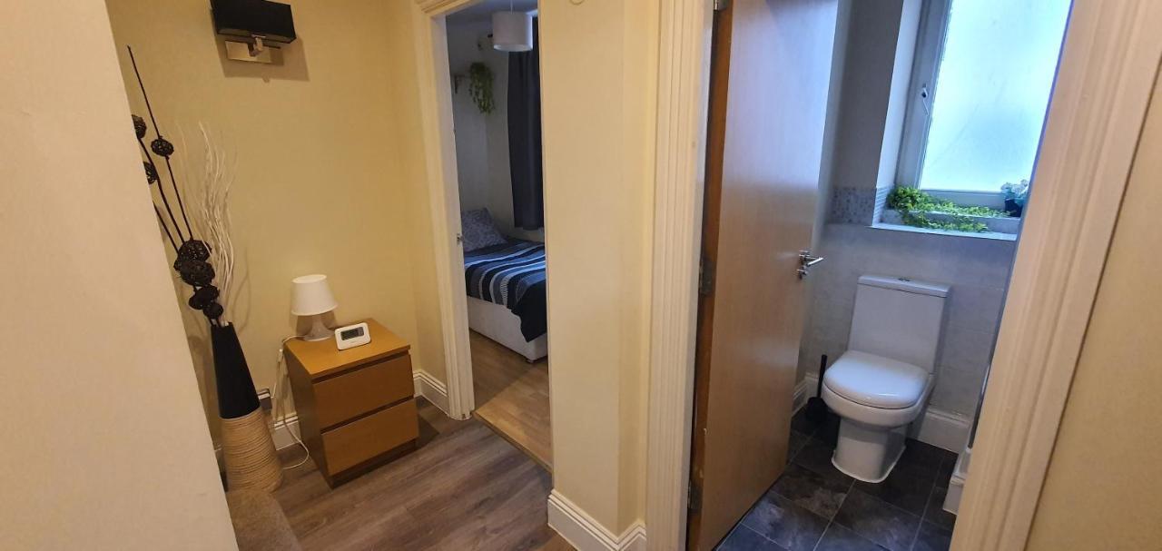 Hospedagem domiciliar Double Room&private Bath Near The Square Mile Londres