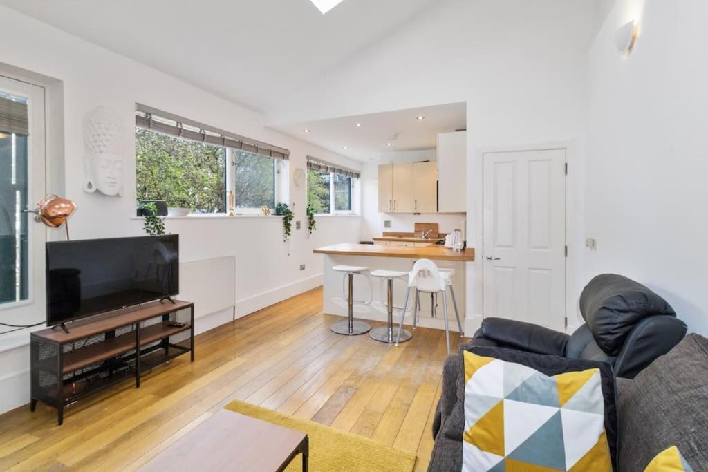 Apartamento 2 Bed Private Townhouse Mews, King's Cross *