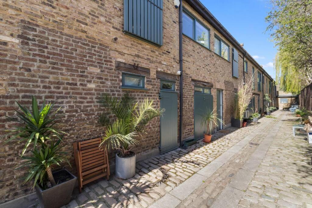 2 Bed Private Townhouse Mews, King's Cross Londres