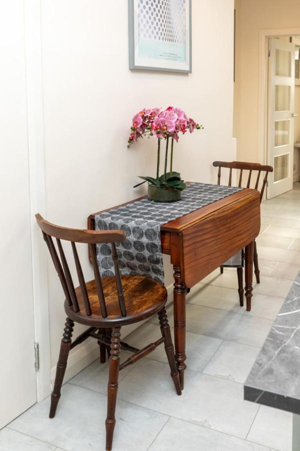 Bright & Contemporary 1bedroom Annexe - Herne Hill! *