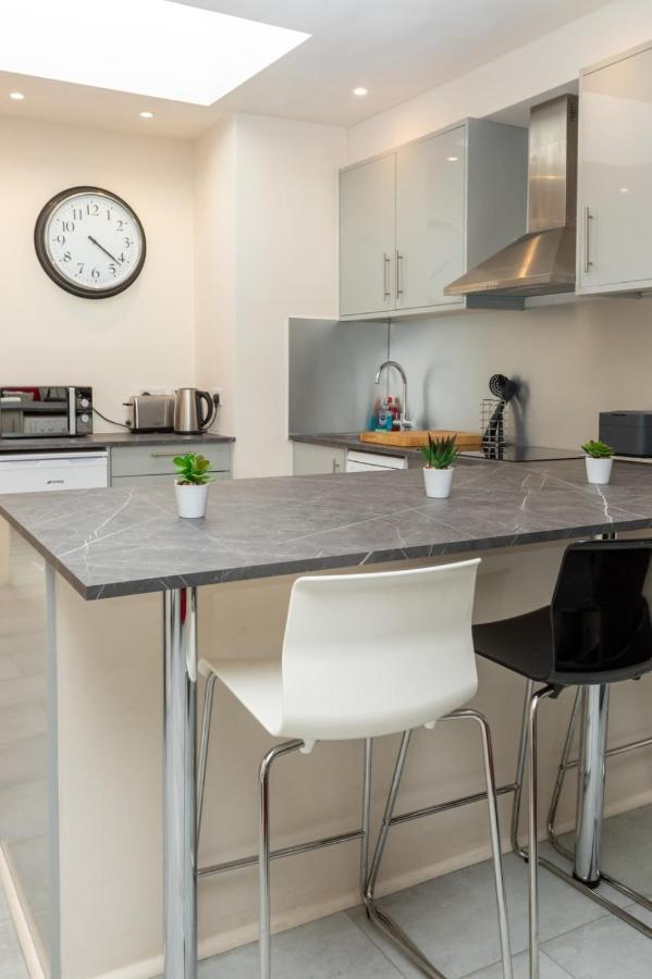 Bright & Contemporary 1bedroom Annexe - Herne Hill! * London