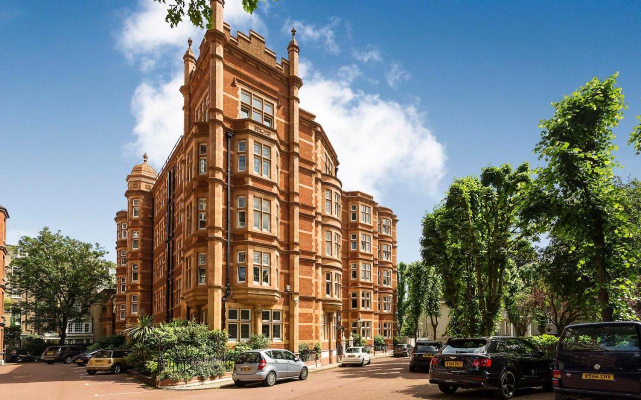Ultra Massive House By Hyde Park Apartment