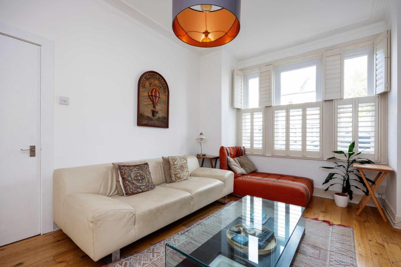 Holiday home Veeve - The Tranquil Townhouse London