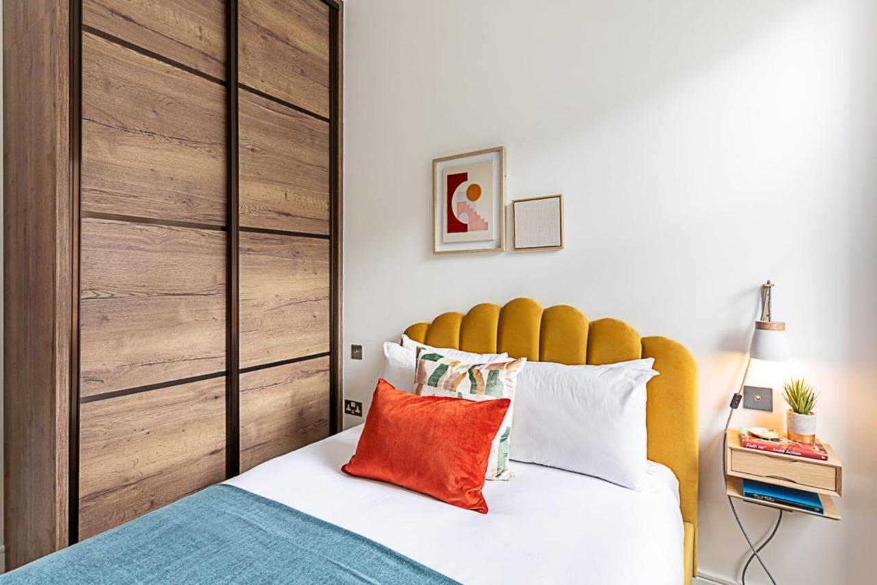 Stunning Earls Court Flat Apartment *