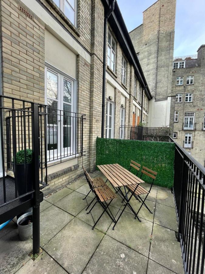 Apartment Stunning 3bd Maisonette Wbalcony - Old Street! *